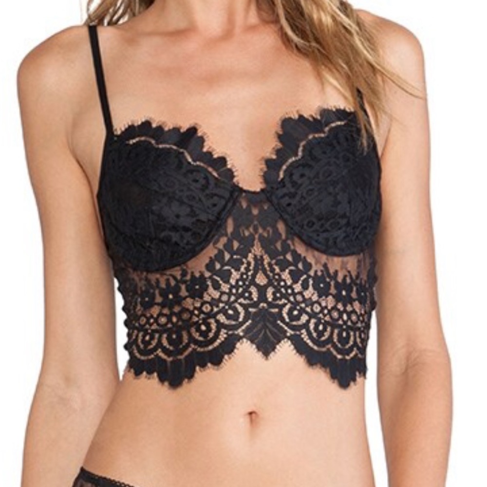 For Love and Lemons She’s a Knockout bra in black size M